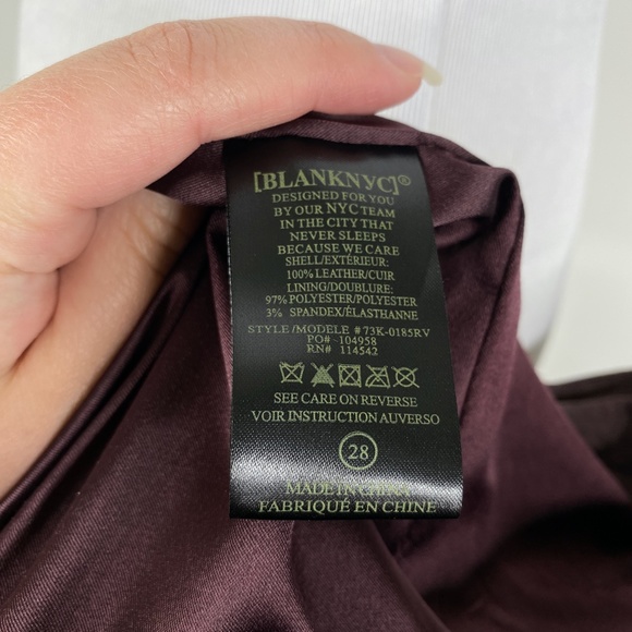 BlankNYC Suede Mini Skirt Dark Purple Zip Sz. 28 - Picture 11 of 11